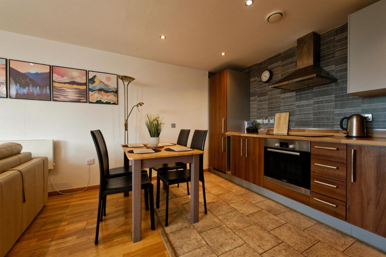 Sidemersey Livings- Convenient 1-Bedroom Flat With A View, Central 利物浦 外观 照片